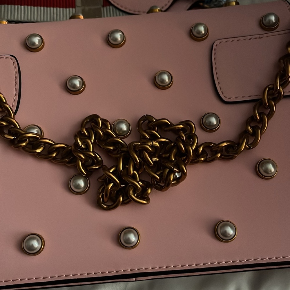 Gucci Calfskin Pearl Bee Broadway Mini Shoulder Bag - Picture 6 of 15